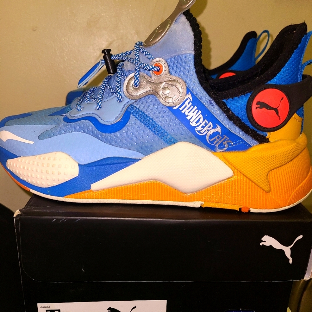 Puma Sneakers
